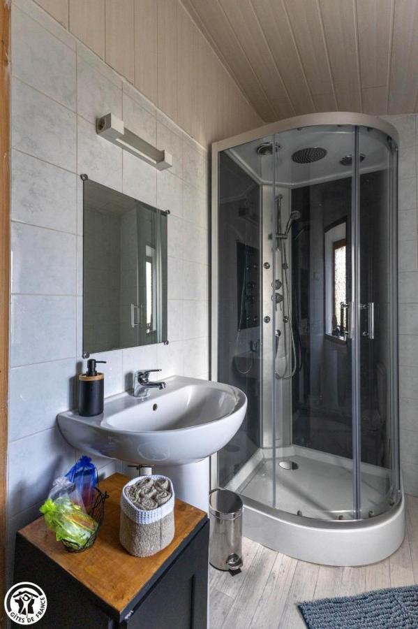 Bed and Breakfast Chambre D'Hote De La Petite Toscane D'Auvergne Isserteaux Exterior foto